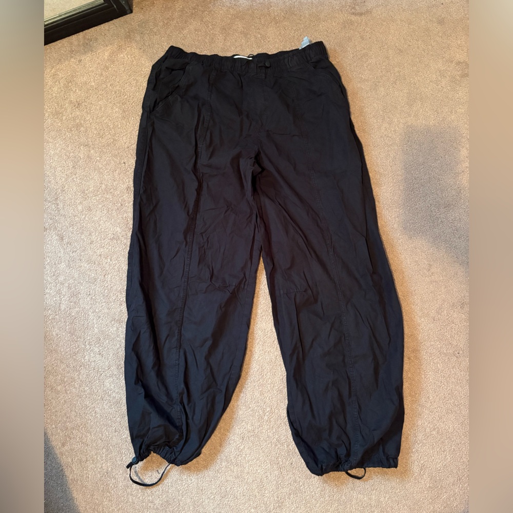 Women’s black Parachute pants